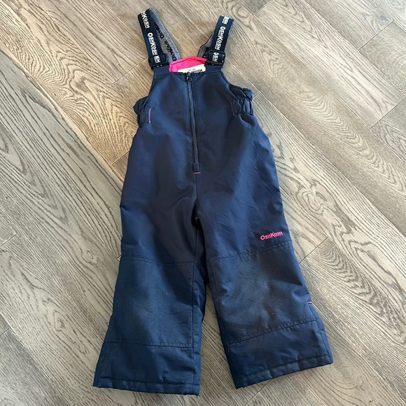 Oshkosh 4T snow pants - Picture 1 of 4